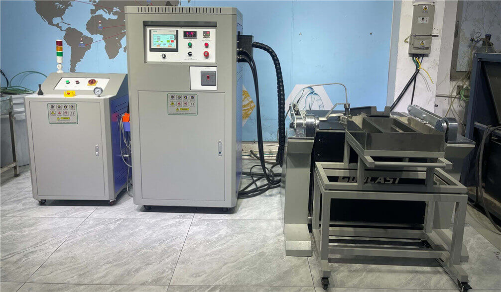 Small iron steel induction melting furnace